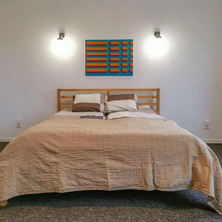 In Herrenhaus شقة Gross Pinnow