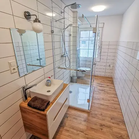 In Herrenhaus * Gross Pinnow