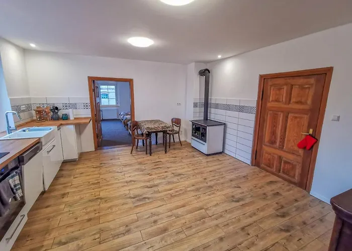 Appartement In Herrenhaus *